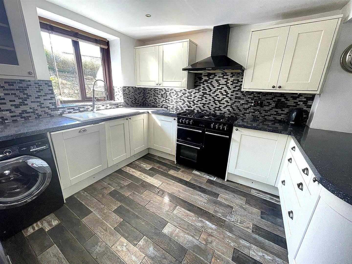 Bolgoed Road, Pontarddulais, Swansea, SA4 8JP